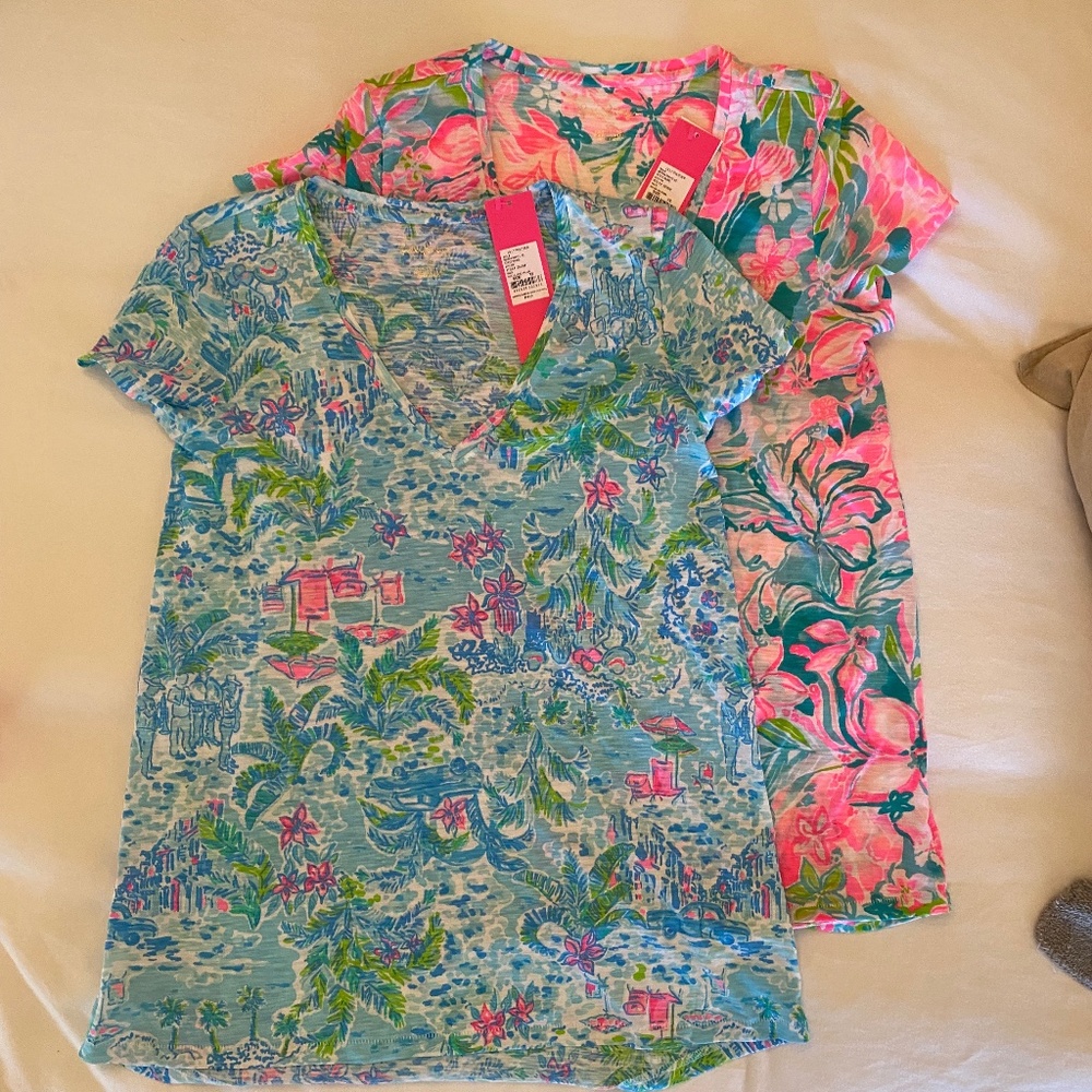 Lily Pulitzer V-Neck Tee NWT
